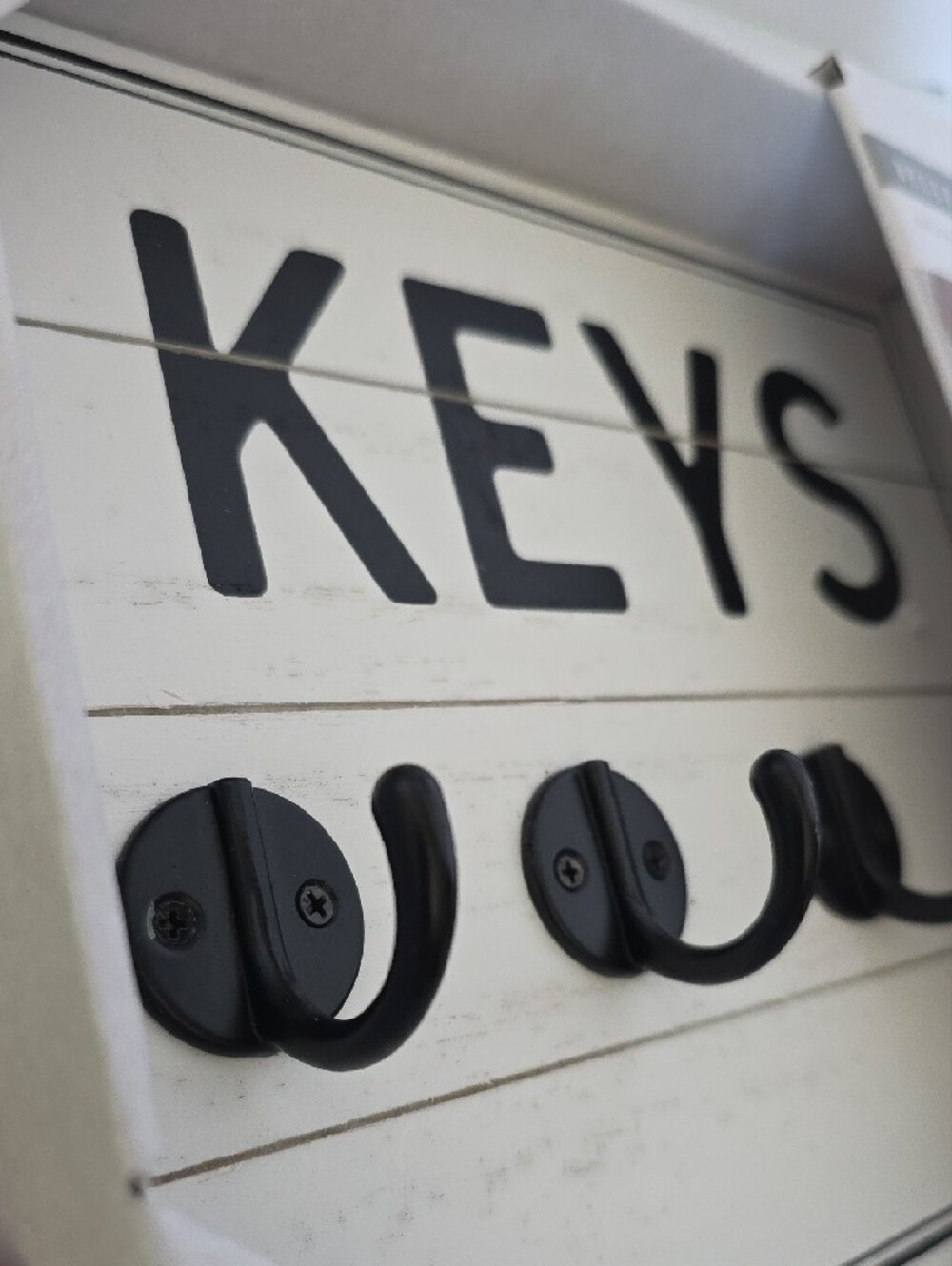 Belle Maison White Wall-Mount Key Hooks - Picture 2 of 5